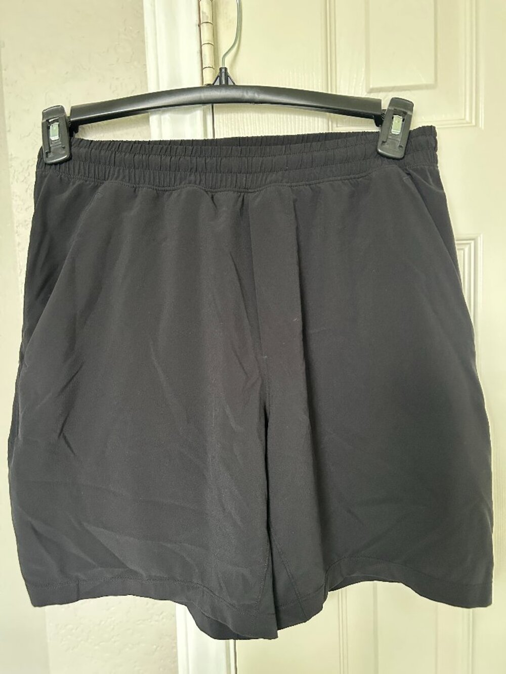 Lululemon Men's Pace Breaker Shorts - Lined 7" - Black - Medium